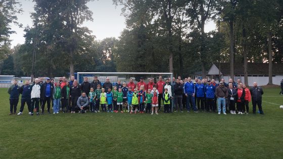 Titelbild Rekord Beteiligung bei Trainer-Fortbildung in Verden