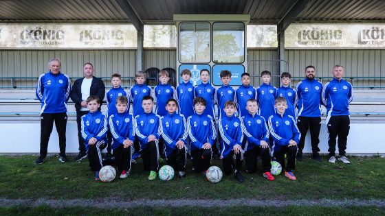 Titelbild Neue Trainingsanzüge für die U12