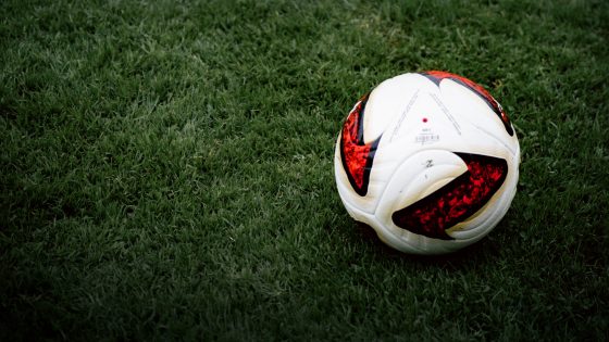 Titelbild Fußball verbindet Menschen
