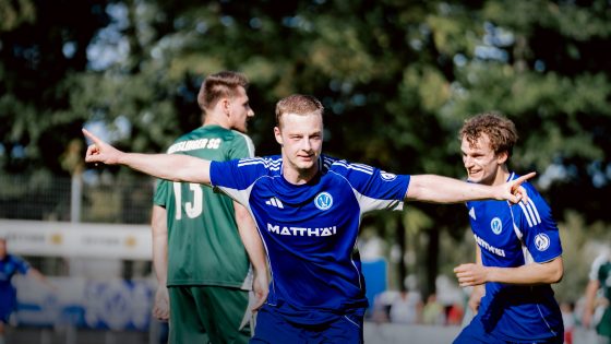 Titelbild Ausrufezeichen am Hubertushain: FC Verden 04 bezwingt Tabellenführer mit 4:1