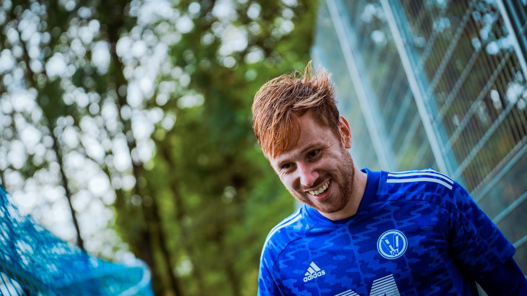 Titelbild DENNIS HOINS IST FUßBALLER DES JAHRES IM KREIS VERDEN