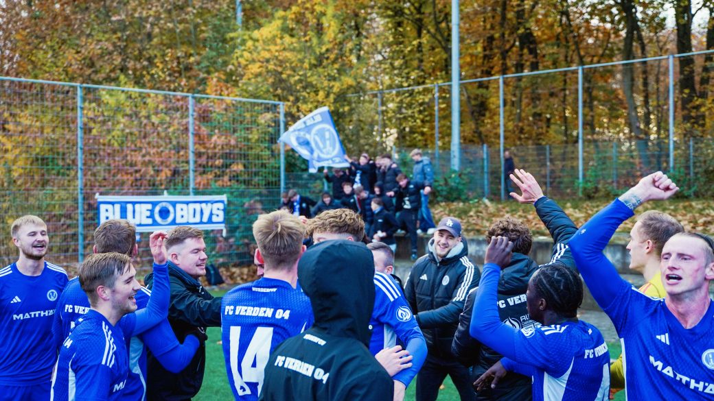 Titelbild ZWEI SIEGE AM SONNTAG!