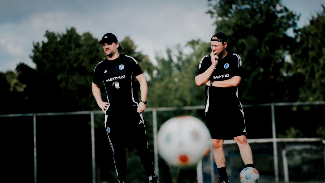 Titelbild FCV stellt Trainerteam der ersten Mannschaft frei