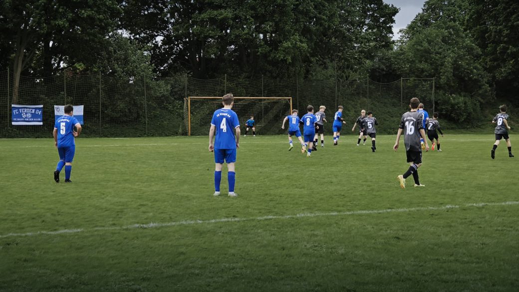 Titelbild U15 weiter Tabellenführer!