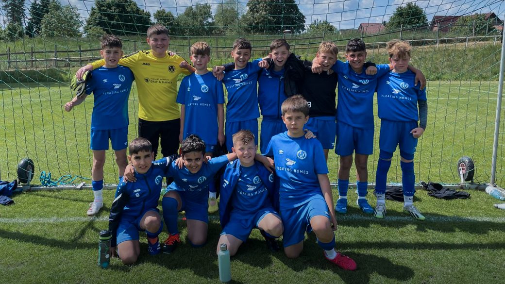 Titelbild U12 zieht souverän ins Kreispokalfinale ein