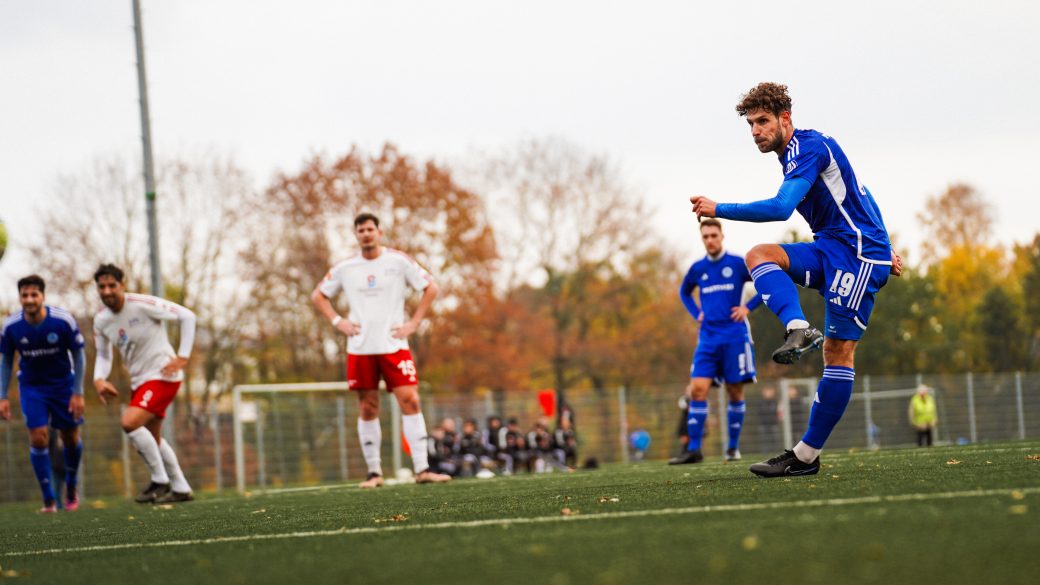 Titelbild UNGESCHLAGEN IN DER HINRUNDE