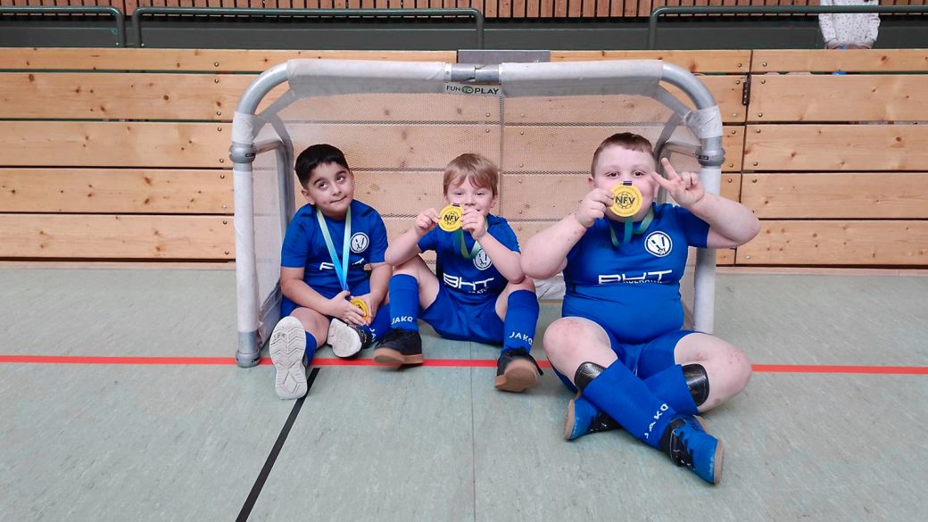 Titelbild U6 mit viel Spaß beim Turnier in Bassen